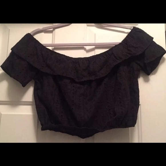 ❗️S,M,&L Heart & hips black crop top - Picture 2 of 12